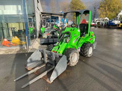 Koop een tweedehands Avant 645i TDL - Graafmachine / lader / verreiker - Image #2