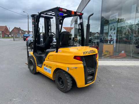 Huur een Hyundai 30D-9V - Dieselheftruck - Image #5