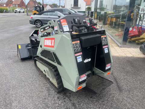 Huur een Boleo SV25X - Lader - Image #6