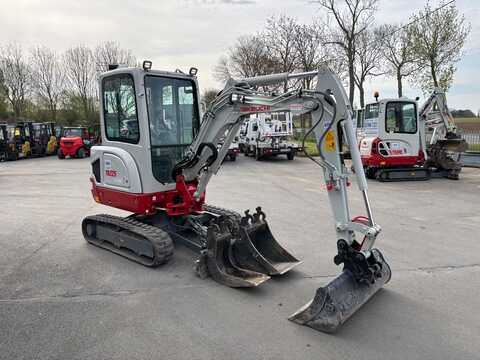 Koop een tweedehands Takeuchi TB225 Extra - Graafmachine / lader / verreiker - Image #2