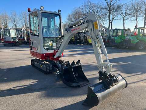 Huur een Takeuchi TB320 - Graafmachine - Image #3