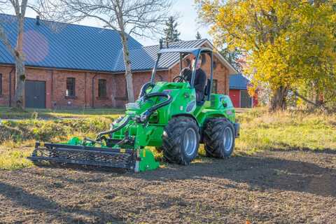 Koop een Avant 860i - Mini chargeuse articulée - Image #5