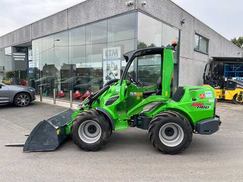 Huur een Avant 860i - Lader - Image #1