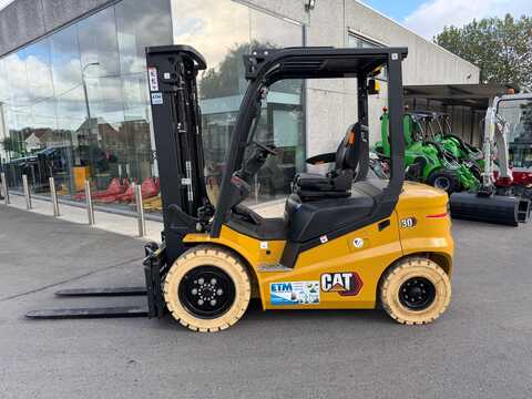 Huur een CAT EP30Q - Batterijheftruck - Image #1
