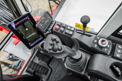 Koop een Takeuchi TB370W - Graafmachine op banden - Image #4