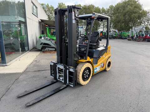 Huur een CAT EP30Q - Batterijheftruck - Image #3