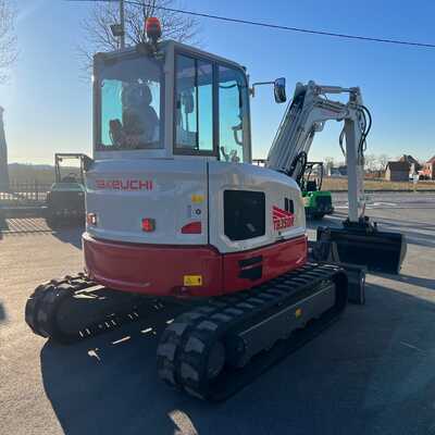 Huur een Takeuchi TB350R - Graafmachine - Image #4