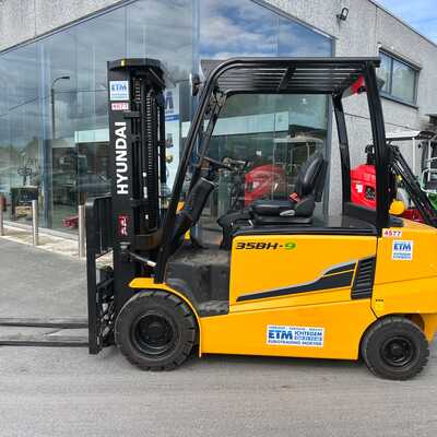 Huur een Hyundai 35BH-9 - Batterijheftruck - Image #1