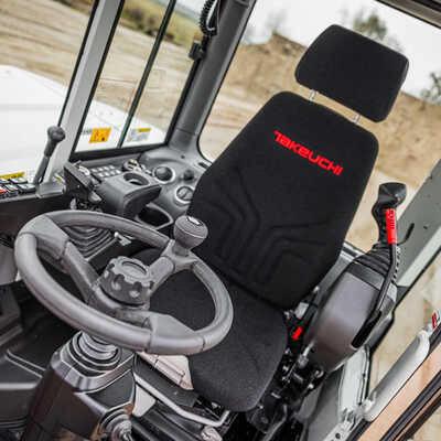 Koop een Takeuchi TB370W - Graafmachine op banden - Image #5
