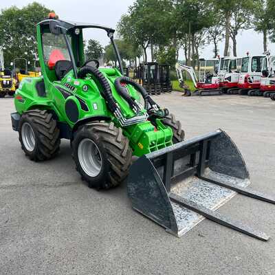 Huur een Avant 860i - Lader - Image #3