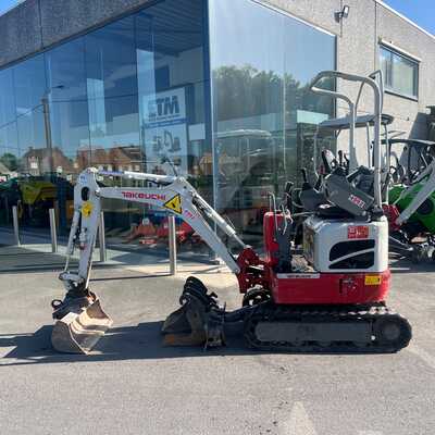 Koop een tweedehands Takeuchi TB210R - Graafmachine / lader / verreiker - Image #1