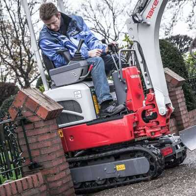 Koop een Takeuchi TB210R - Graafmachine op rupsen - Image #2