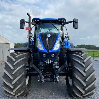 Koop een tweedehands New Holland T7.210 - Landbouwmachine - Image #2
