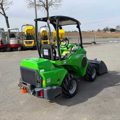 Koop een tweedehands Avant 528 TDL - Graafmachine / lader / verreiker - Image #3