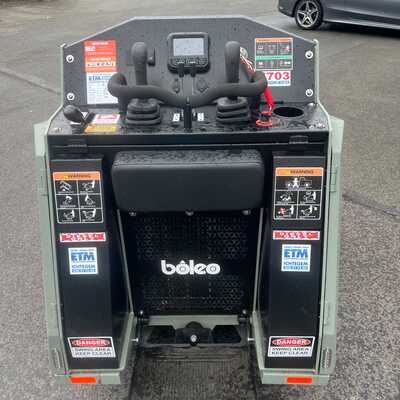 Huur een Boleo SV25X - Lader - Image #7