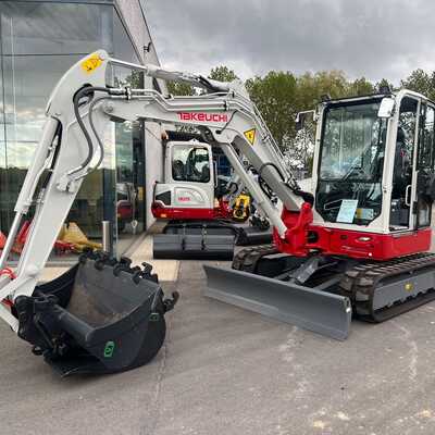 Koop een Takeuchi TB350R - Graafmachine - Image #2