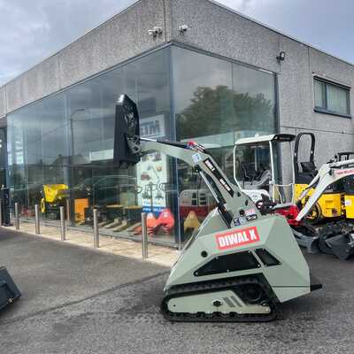 Huur een Boleo SV25X - Lader - Image #1