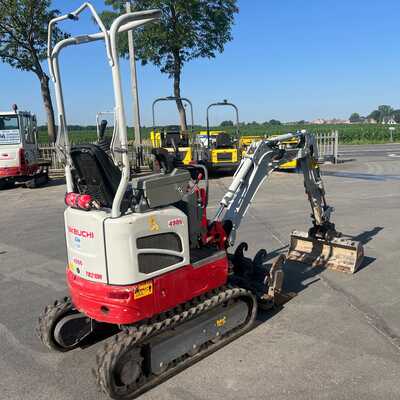 Koop een tweedehands Takeuchi TB210R - Graafmachine / lader / verreiker - Image #4