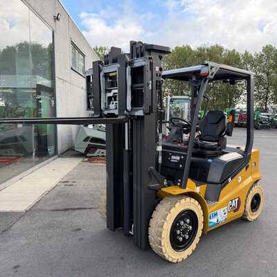 Huur een CAT EP30Q - Batterijheftruck - Image #2