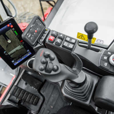 Koop een Takeuchi TB370W - Graafmachine op banden - Image #4