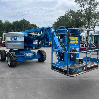 Huur een Genie Z45/25 - Knikhoogwerker diesel - Image #2