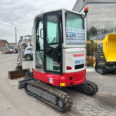Koop een tweedehands Takeuchi TB325R Extra - Graafmachine / lader / verreiker - Image #5