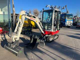Takeuchi TB320 Graafmachine te huur