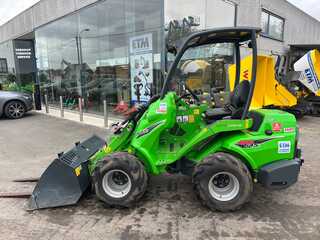 Avant 645i TDL Graafmachine / lader / verreiker tweedehands te koop